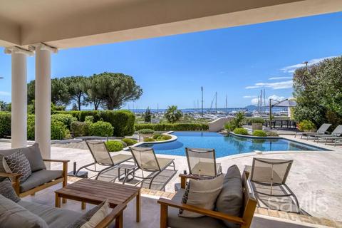 6 bedroom villa, Antibes, Cap d'Antibes, 06160, France