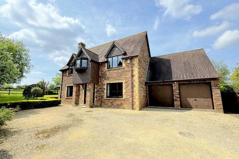 4 bedroom detached house for sale, School Close, Keevil, Trowbridge, Wiltshire, BA14 6SB