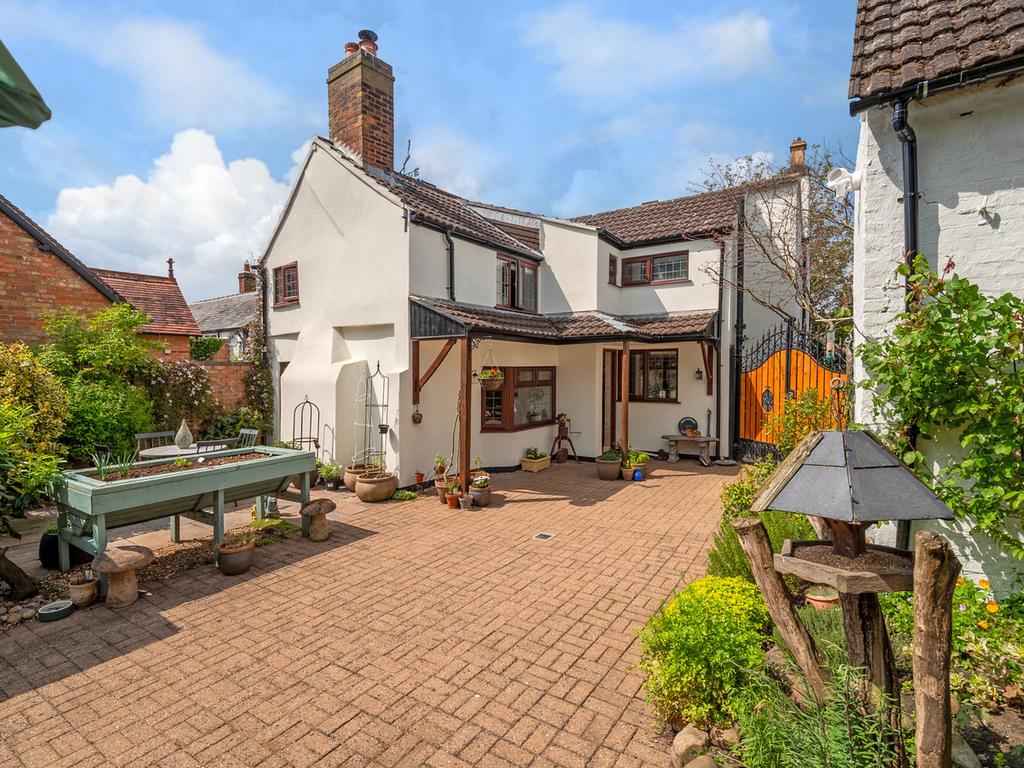Stretton under Fosse Rugby... 3 bed cottage for sale £600,000