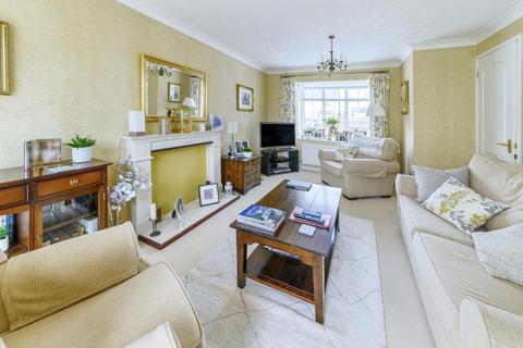 4 bedroom detached house for sale, Bedford MK41