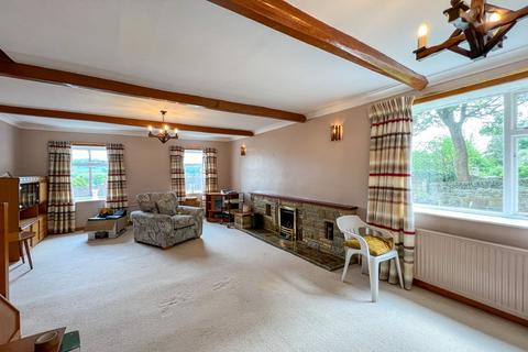 3 bedroom end of terrace house for sale, Lower Town End Road, Holmfirth HD9
