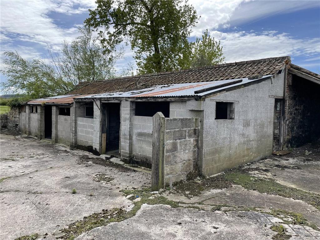 Lot 1 Barn