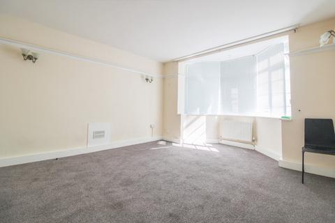 2 bedroom apartment for sale, Addiscombe Road, Croydon, CR0