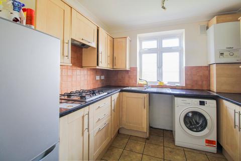 2 bedroom apartment for sale, Addiscombe Road, Croydon, CR0