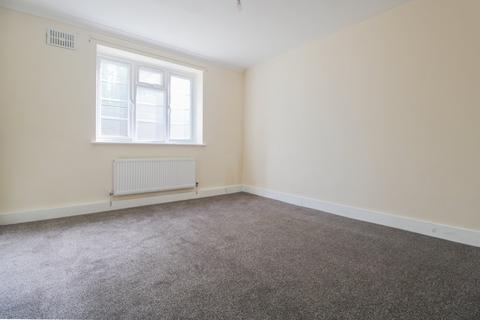 2 bedroom apartment for sale, Addiscombe Road, Croydon, CR0