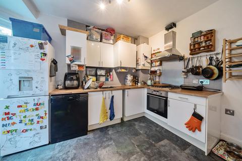2 bedroom apartment for sale, Charlemont Road, London, Newham