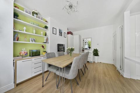 31 Rowan Walk, Bromley, BR2 8QW