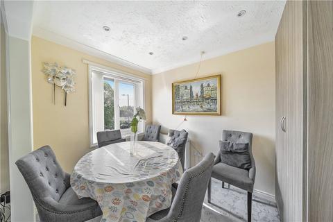 1 bedroom apartment for sale, Pembroke Lodge, Du Cros Drive, Stanmore