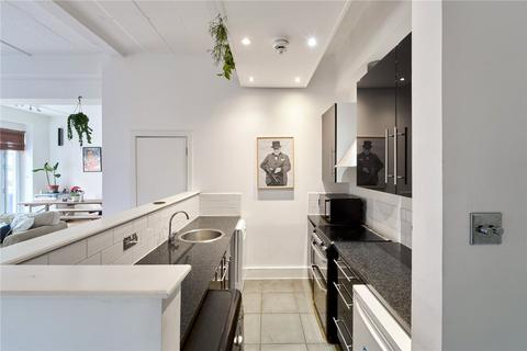 71 Sunlight Square, London, E2 6LD