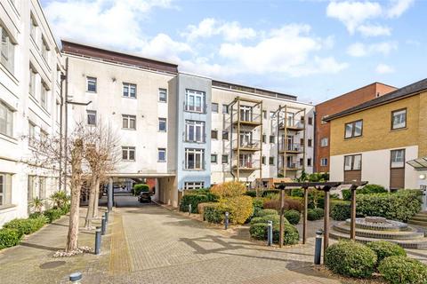 71 Sunlight Square, London, E2 6LD