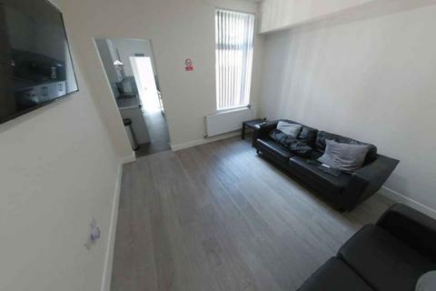 4 bedroom terraced house to rent, St. Georges Road, Coventry