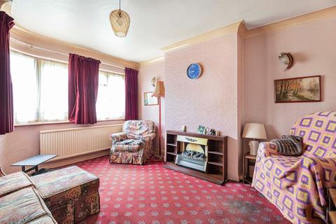 18 Treve Avenue, Harrow, HA1 4AJ