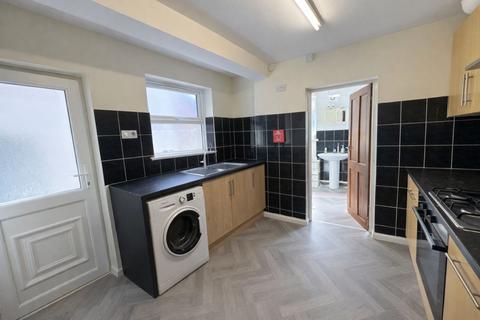 undefined, Dashwood Avenue, Hp12