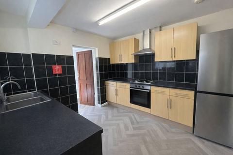 undefined, Dashwood Avenue, Hp12