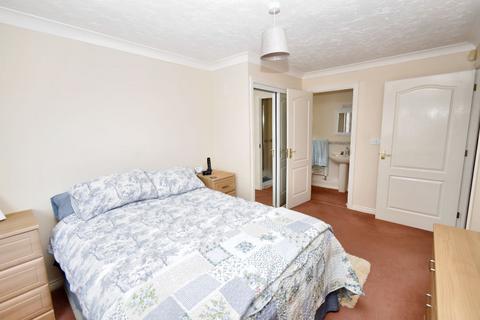 23 Baldwin Drive, Okehampton, EX20 1UQ