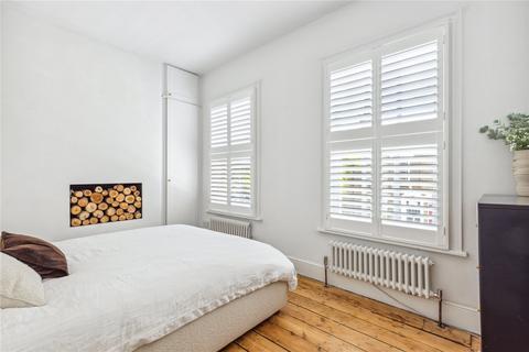 3 bedroom house for sale, Eversleigh Road, SW11