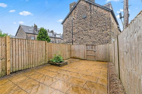 3 bedroom end of terrace house for sale, Bank Parade, Otley LS21