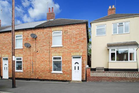 2 bedroom end of terrace house for sale, Huntingdon Road, Thrapston NN14