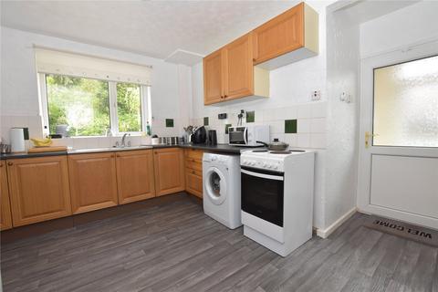 10 Foxcroft Road, Leeds, LS6 3NJ