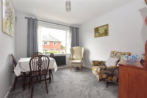 10 Foxcroft Road, Leeds, LS6 3NJ
