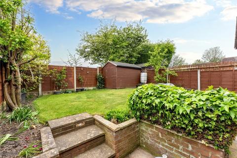 2 bedroom bungalow for sale, Meadowgate Drive, Lofthouse, Wakefield, West Yorkshire