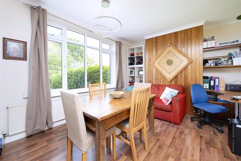 22 Cockhill, Trowbridge, BA14 9BQ