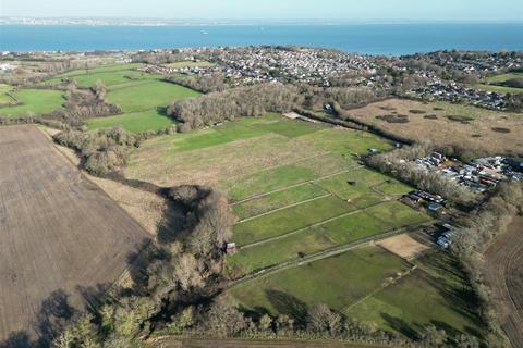 Equestrian property for sale, Eddington Road, St. Helens, Ryde