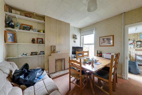 2 bedroom end of terrace house for sale, St. Anselms Road, Worthing