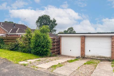 2 bedroom terraced bungalow for sale, Crane Close, Woodloes Park, Warwick