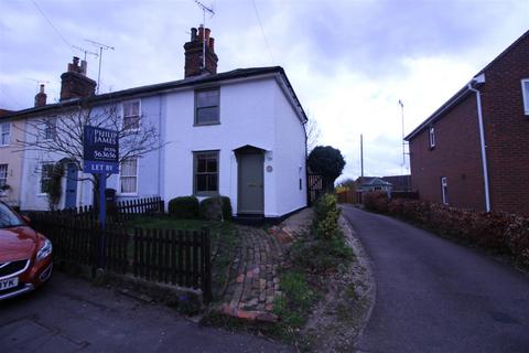 2 bedroom semi-detached house to rent, Robinsbridge Road, Coggeshall, Colchester