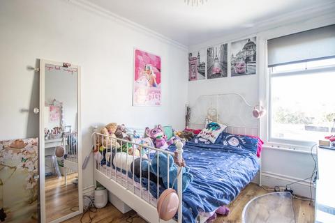 32 Waterloo Road, Shoeburyness, Southend-on-sea, SS3 9EQ