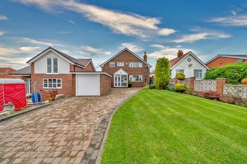 3 bedroom detached house for sale, Thorpe Street, Burntwood WS7