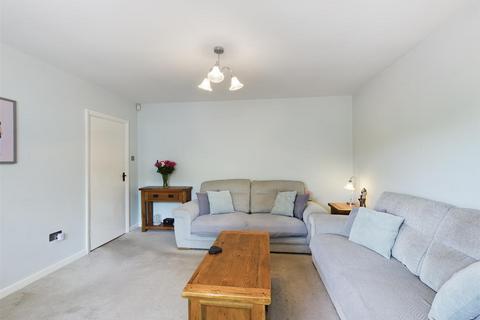 2 bedroom detached bungalow for sale, Croham Valley Road, South Croydon, Surrey