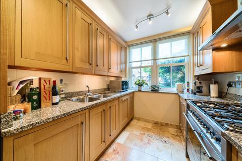 46a East Road, Kingston Upon Thames, KT2 6EL