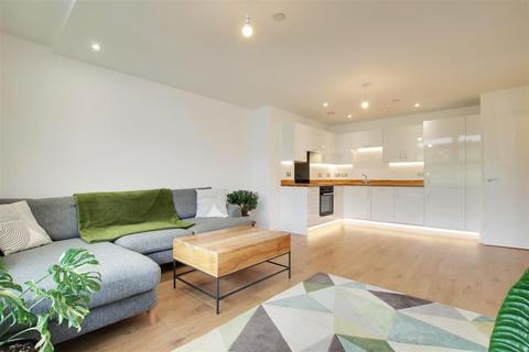 2 bedroom flat for sale, Edinburgh Gate, Harlow