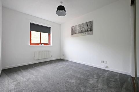 2 bedroom flat to rent, Peter D Stirling Road, Kirkintilloch, Glasgow