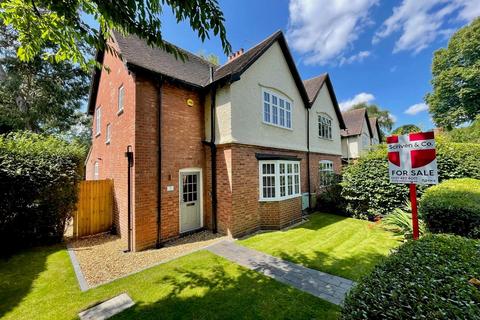 4 bedroom end of terrace house for sale, The Circle, Birmingham