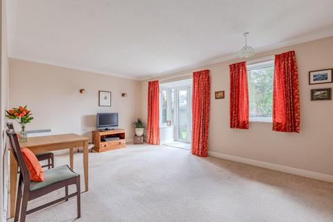 2 bedroom house for sale, Princess Court, Malton