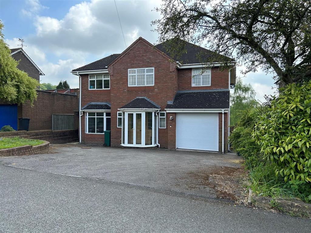 Mucklow Hill, Halesowen 4 bed detached house for sale £600,000
