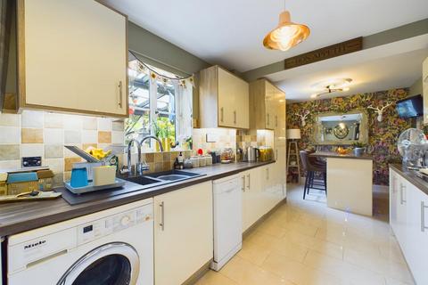 8 Captain Ford Way, Dereham, NR19 1WQ