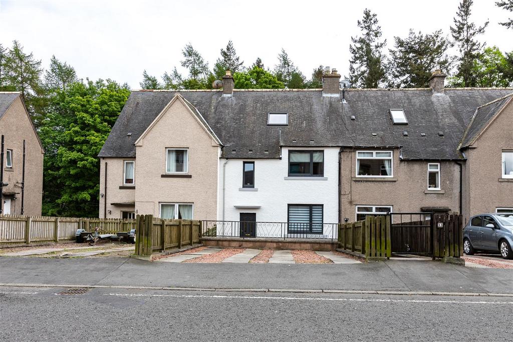 31 Balmoral Avenue, Galashiels 4 bed terraced house for sale £190,000