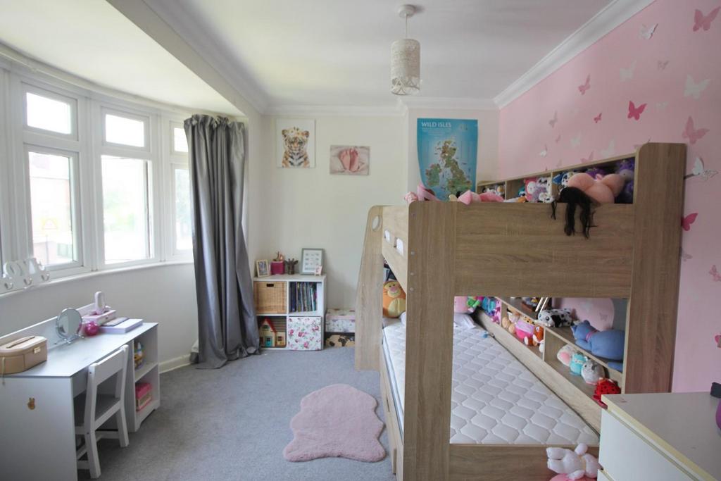 Bed 3.JPG