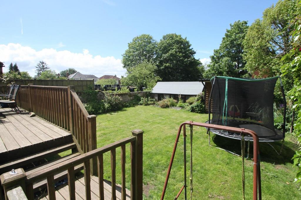 Garden 2.JPG