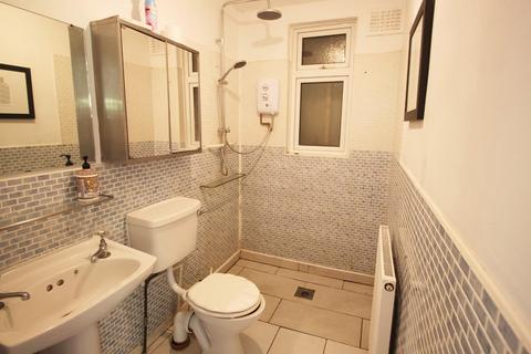 25 Oak Road, Southampton, SO19 9BQ