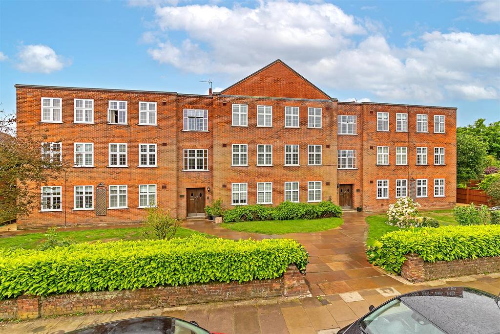 5 Grange Court-1.jpg