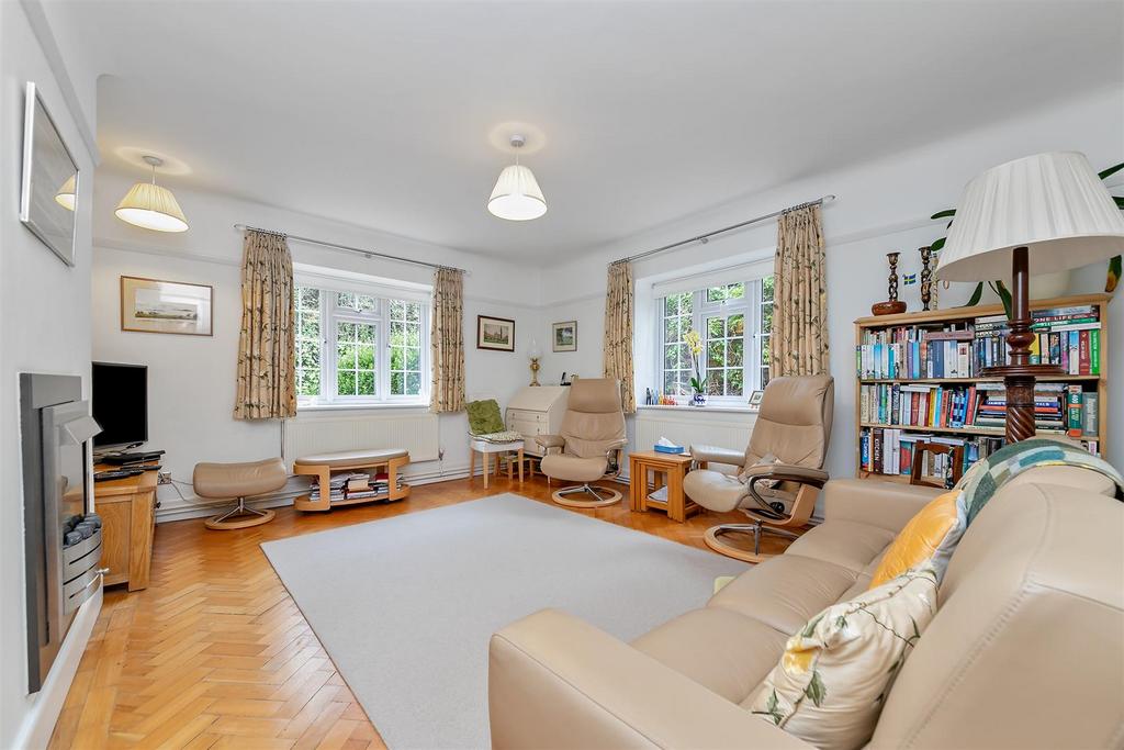 5 Grange Court-15.jpg