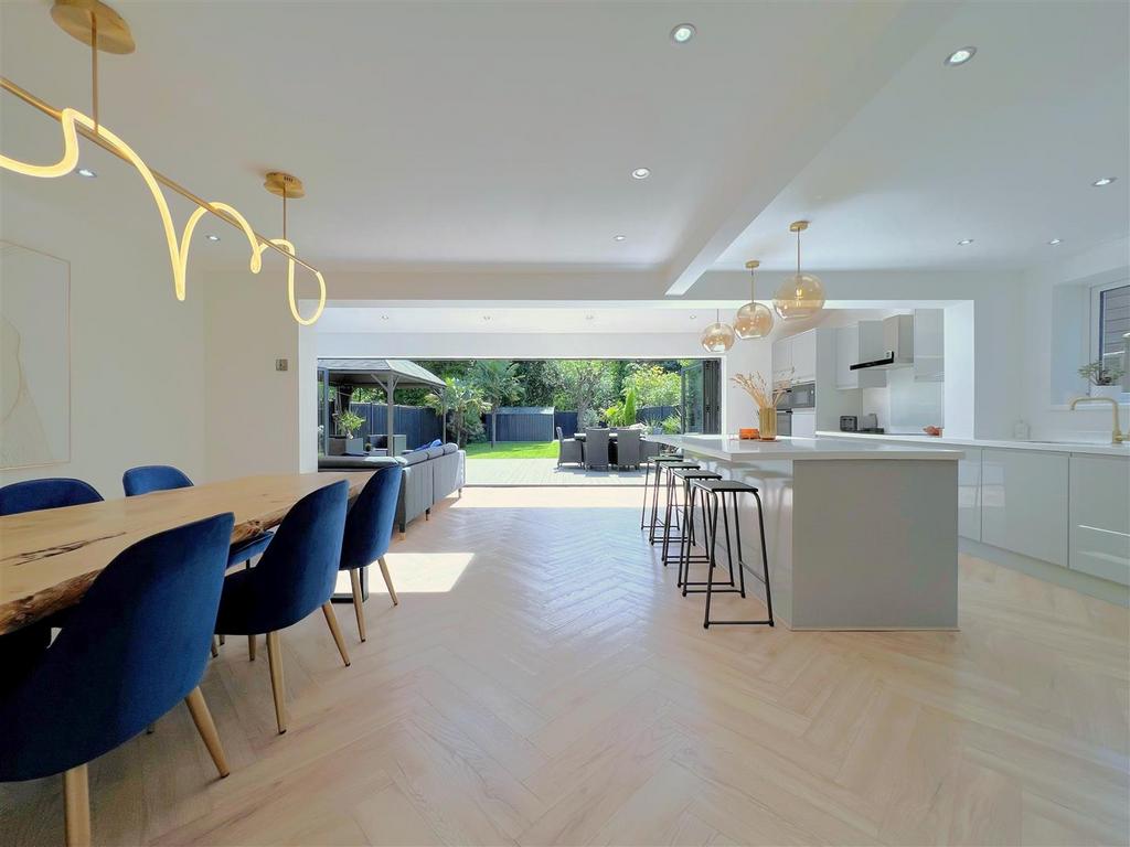 Kitchen view 1.jpg