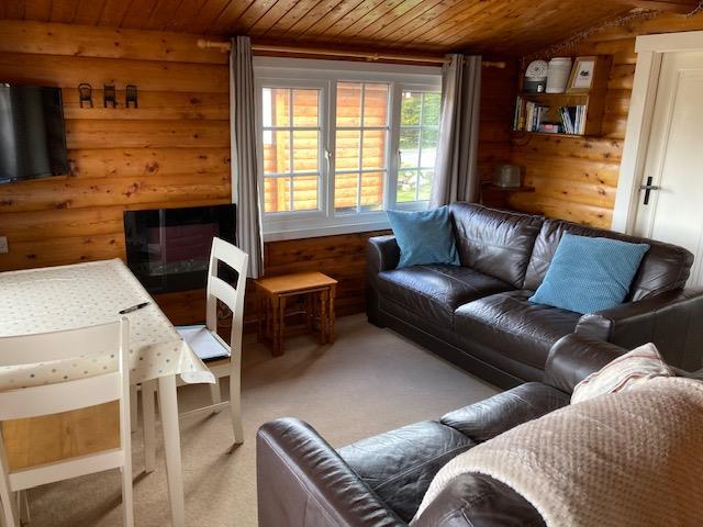 Open Plan Living Room/Kitchen