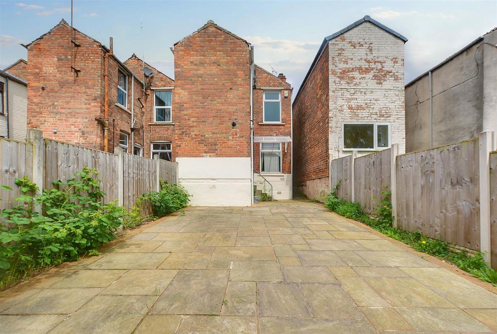 Garden 2.jpeg