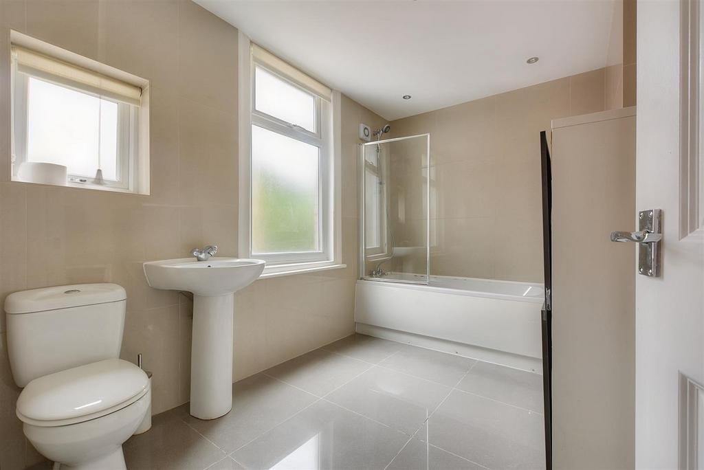Bathroom.jpeg